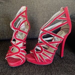 Women’s Size 8 - Lightly worn - Red Michael Kors